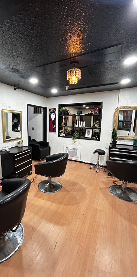 Knotty Dolls Hair Salon, Ocean Beach, CA